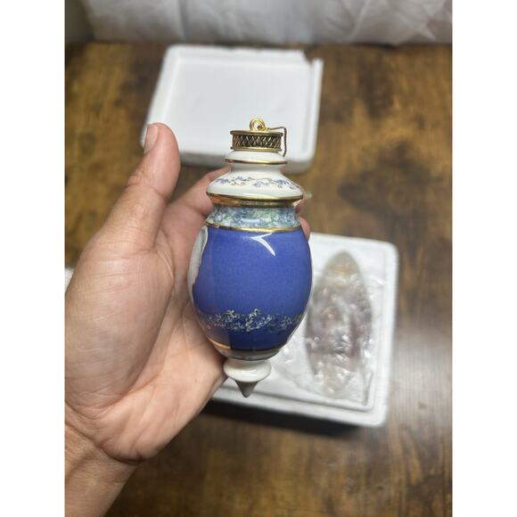 VTG Bradford Editions- 3rd Set In "Symphony of Angels" Collection Ornaments COA - Picture 6 of 16